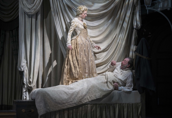 Photo Flash: First Look at Craig Wallace, Christopher Donahue and More in Milwaukee Rep's A CHRISTMAS CAROL Image