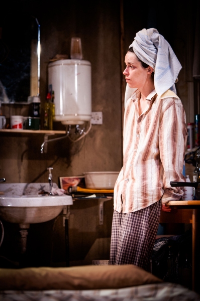 Photo Flash: First Look at Ciaran Hinds and More in Atlantic Theater's THE NIGHT ALIVE Image