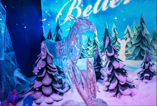 Photo Coverage: Macy's Holiday Windows Image