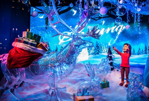 Photo Coverage: Macy's Holiday Windows Image