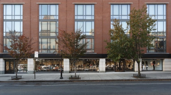 Photo Coverage: Inside the New Brooklyn Barneys 
