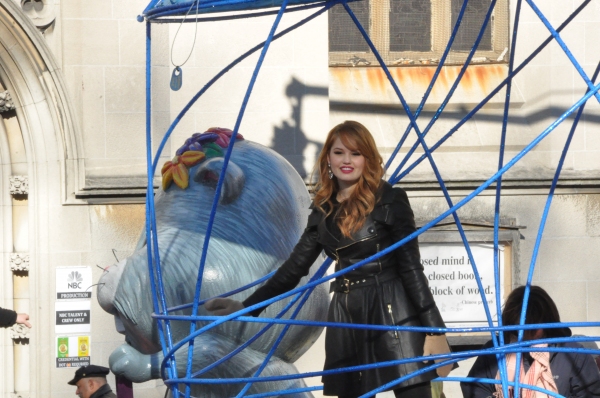 Photo Coverage: Hilty, Chenoweth & More at Macy's 87th Annual Thanksgiving Day Parade Image