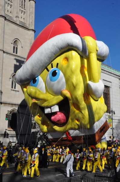 Photo Coverage: Hilty, Chenoweth & More at Macy's 87th Annual Thanksgiving Day Parade  Image