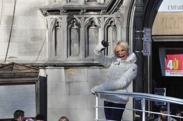 Photo Coverage: Hilty, Chenoweth & More at Macy's 87th Annual Thanksgiving Day Parade  Image