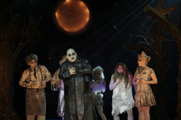 Photo Flash: THE ADDAMS FAMILY Premieres in the Philippines Image