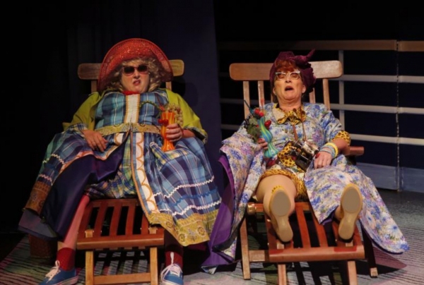 Photo Flash: First Look at Mike Spee, Kendra Kassebaum & More in JAMES AND THE GIANT PEACH World Premiere!  Image