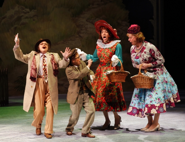 Photo Flash: First Look at Mike Spee, Kendra Kassebaum & More in JAMES AND THE GIANT PEACH World Premiere! 