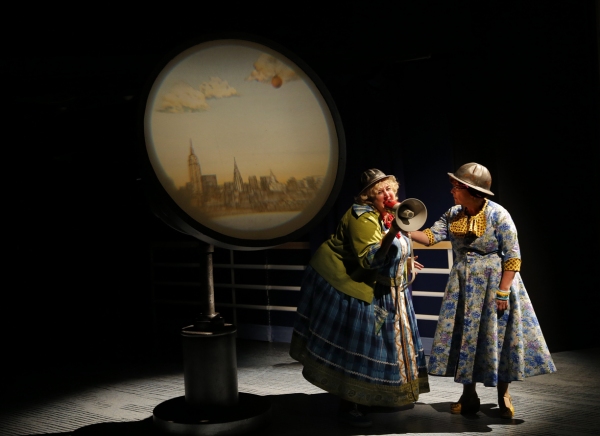 Photo Flash: First Look at Mike Spee, Kendra Kassebaum & More in JAMES AND THE GIANT PEACH World Premiere!  Image