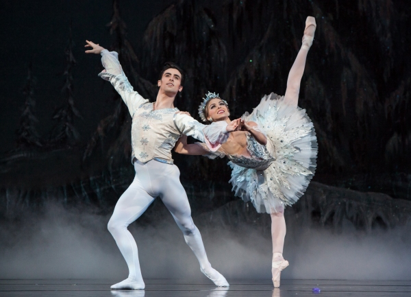 Photo Flash: Houston Ballet's THE NUTCRACKER Rings in Holiday Season Image