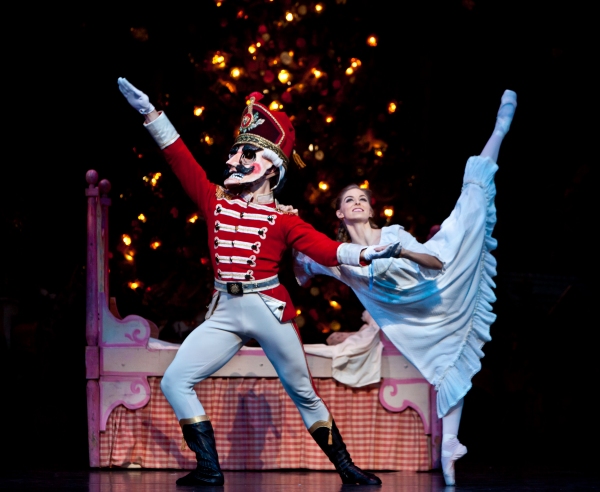 Photo Flash: Houston Ballet's THE NUTCRACKER Rings in Holiday Season Image