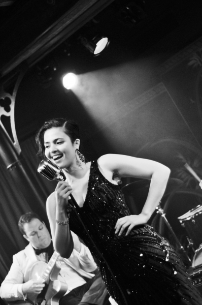Photo Flash: Laura Osnes, Guillermo Diaz & More Dine at The Heath on Opening Night! Image
