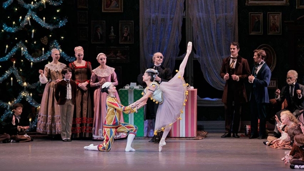 Photo Flash: First Look at George Balanchine's THE NUTCRACKER at NYC Ballet Image