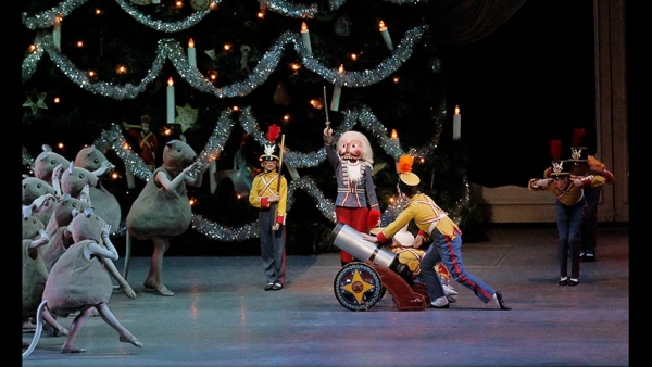 Photo Flash: First Look at George Balanchine's THE NUTCRACKER at NYC Ballet Image