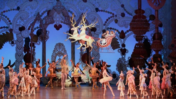 Photo Flash: First Look at George Balanchine's THE NUTCRACKER at NYC Ballet Image