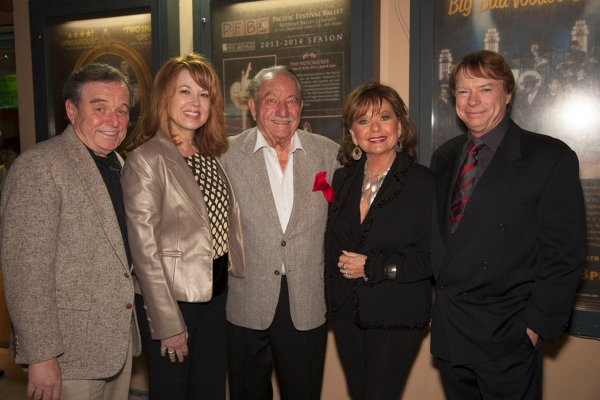 Photo Flash: Jay Johnson Hosts IT'S MAGIC! in Thousand Oaks Image