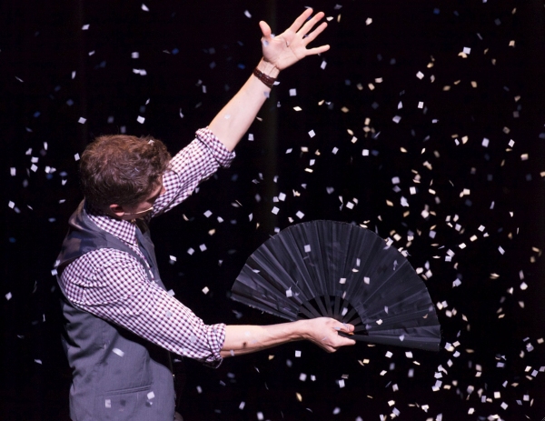 Photo Flash: Jay Johnson Hosts IT'S MAGIC! in Thousand Oaks Image
