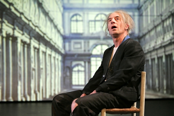 Photo Flash: Sneak Peek at Steven Epp in ACCIDENTAL DEATH OF AN ANARCHIST Image