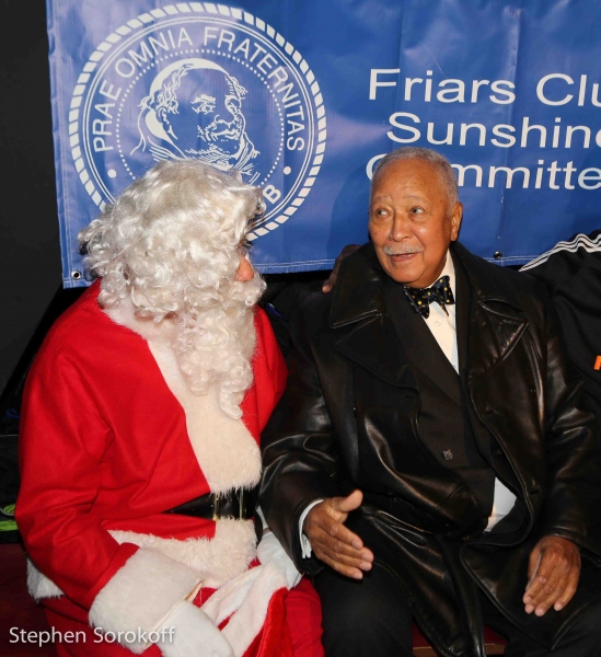 Photo Coverage: Friars Club Hosts Holiday Party for NYC Underprivileged Children Image