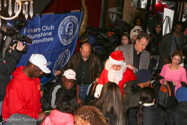 Photo Coverage: Friars Club Hosts Holiday Party for NYC Underprivileged Children 