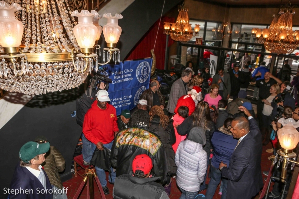 Photo Coverage: Friars Club Hosts Holiday Party for NYC Underprivileged Children Image