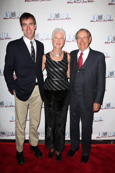 Photo Coverage: On the Red Carpet at the 2013 Oscar Hammerstein Awards 