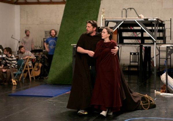 Photo Flash: First Look at Rehearsals for A.R.T.'s THE HEART OF ROBIN HOOD Image