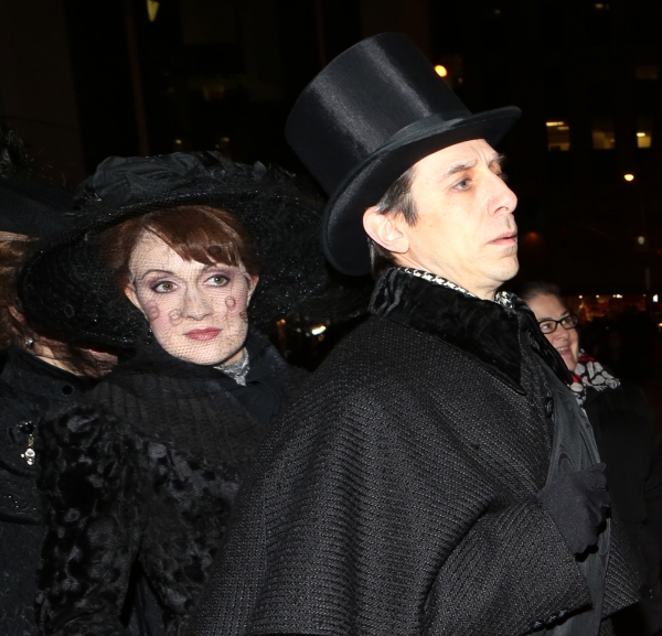 Photo Coverage: A GENTLEMAN'S GUIDE TO LOVE AND MURDER Cast Has Afternoon Tea at Downton Abbey Food Truck! Image