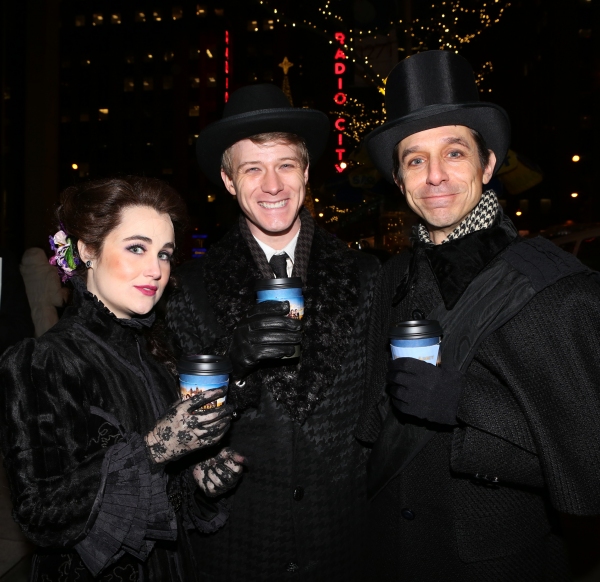 Photo Coverage: A GENTLEMAN'S GUIDE TO LOVE AND MURDER Cast Has Afternoon Tea at Downton Abbey Food Truck! Image