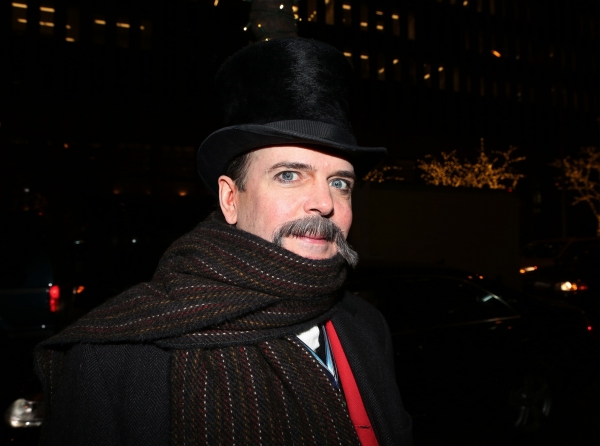 Photo Coverage: A GENTLEMAN'S GUIDE TO LOVE AND MURDER Cast Has Afternoon Tea at Downton Abbey Food Truck! Image