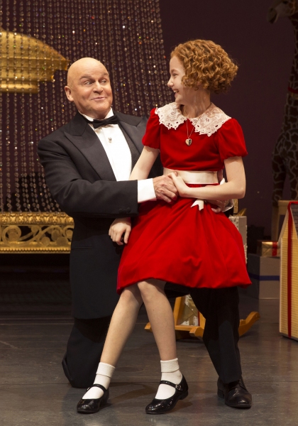 Photo Flash: First Look at Ron Raines as 'Daddy Warbucks' in ANNIE! Image