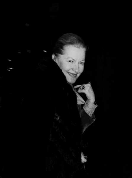 Photo Flash: Remembering Joan Fontaine  Image