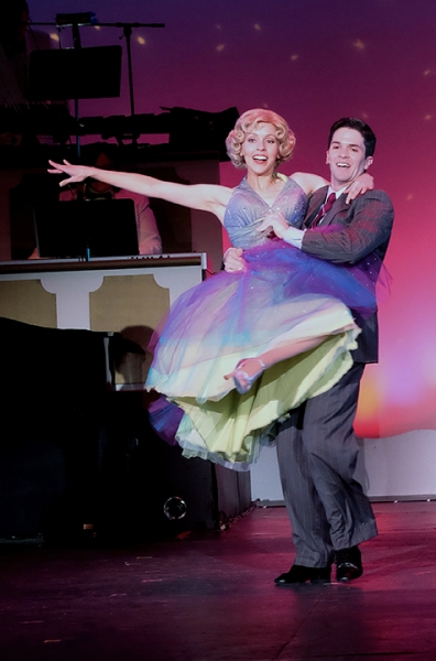 Photo Flash: San Diego Musical Theatre's IRVING BERLIN'S WHITE CHRISTMAS, Through 12/22 Image