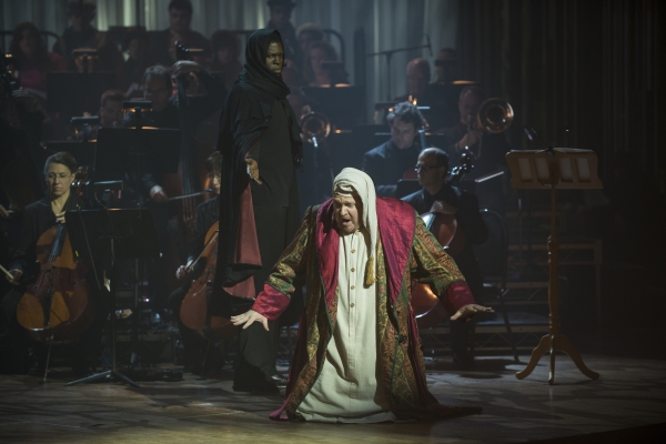 Photo Flash: First Look at Michael Lindner, E Faye Butler, Kyle Scatliffe and More in A CHRISTMAS CAROL: THE CONCERT Image