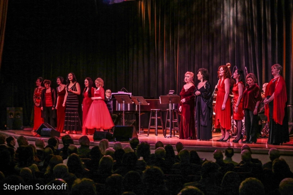 Photo Coverage: Leslie Uggams, Marilyn Maye & Christine Andreas Perform in HOLIDAY BELLES Image