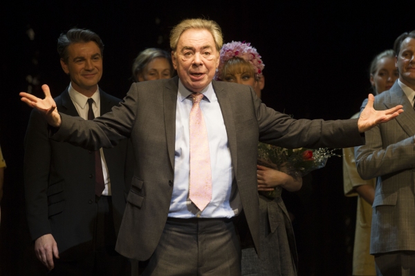 Photo Flash: STEPHEN WARD Opens at West End's Aldwych Theatre! Image