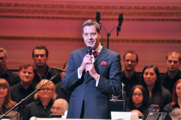 Photo Coverage: Go UNDER THE MISTLETOE with Ashley Brown & the NY Pops Image
