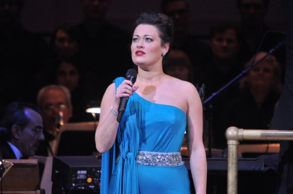 Photo Coverage: Go UNDER THE MISTLETOE with Ashley Brown & the NY Pops Image