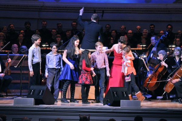Ashley Brown, Steven Reineke and children from the audience Photo
