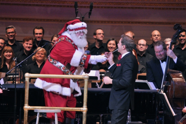 Photo Coverage: Go UNDER THE MISTLETOE with Ashley Brown & the NY Pops Image