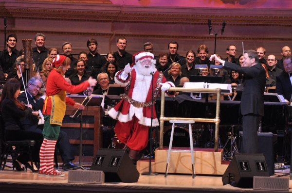 Photo Coverage: Go UNDER THE MISTLETOE with Ashley Brown & the NY Pops Image