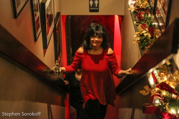 Photo Coverage: Karen Wyman Brings SECOND TIME AROUND to Metropolitan Room Image