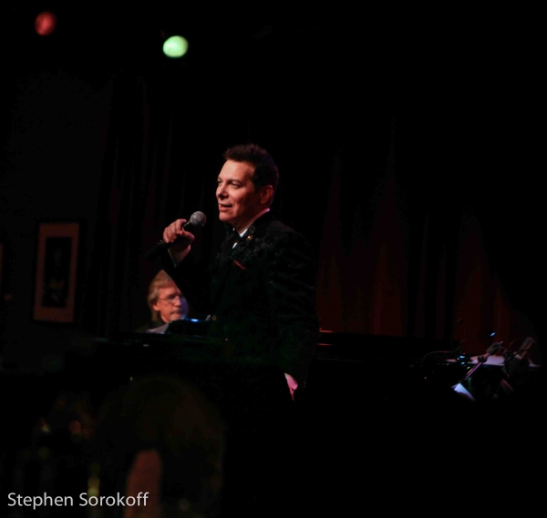 Photo Coverage: Michael Feinstein's Holiday Show Continues at Birdland Image