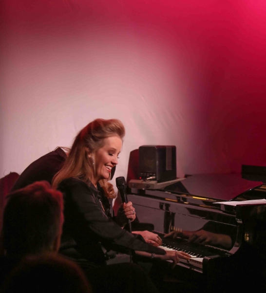 Photo Coverage: Stacy Sullivan Tributes Peggy Lee at The Metropolitan Room Image