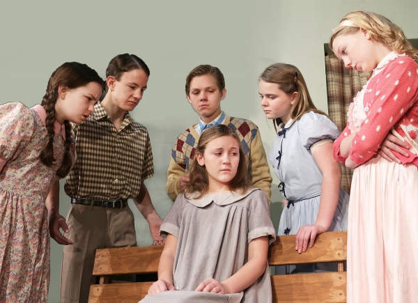Photo Flash: Promotional Photos for DM Playhouse's THE HUNDRED DRESSES, Begin. 1/17 Image