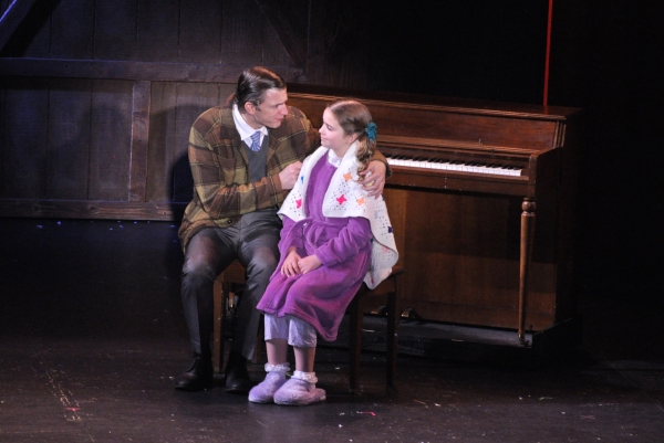 Photo Coverage: First Look at Engeman Theater's WHITE CHRISTMAS Image