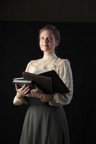 Photo Flash: Promo Shots for TheatreWorks' SILENT SKY, Begin. 1/15 Image