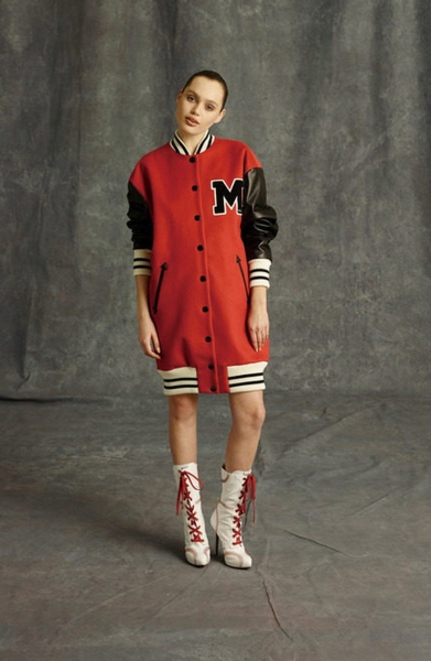 Photo Coverage: Jeremy Scott's First Collection for Moschino Image