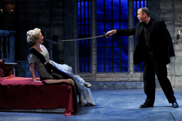 Photo Flash: First Look at Cincy Shakespeare's HAMLET, Opening Tonight Image