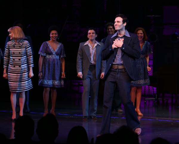 Photo Coverage: Carole King Arrives on Broadway! Inside BEAUTIFUL's Opening Night Curtain Call Image