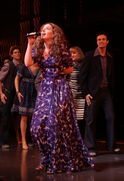 Photo Coverage: Carole King Arrives on Broadway! Inside BEAUTIFUL's Opening Night Curtain Call Image